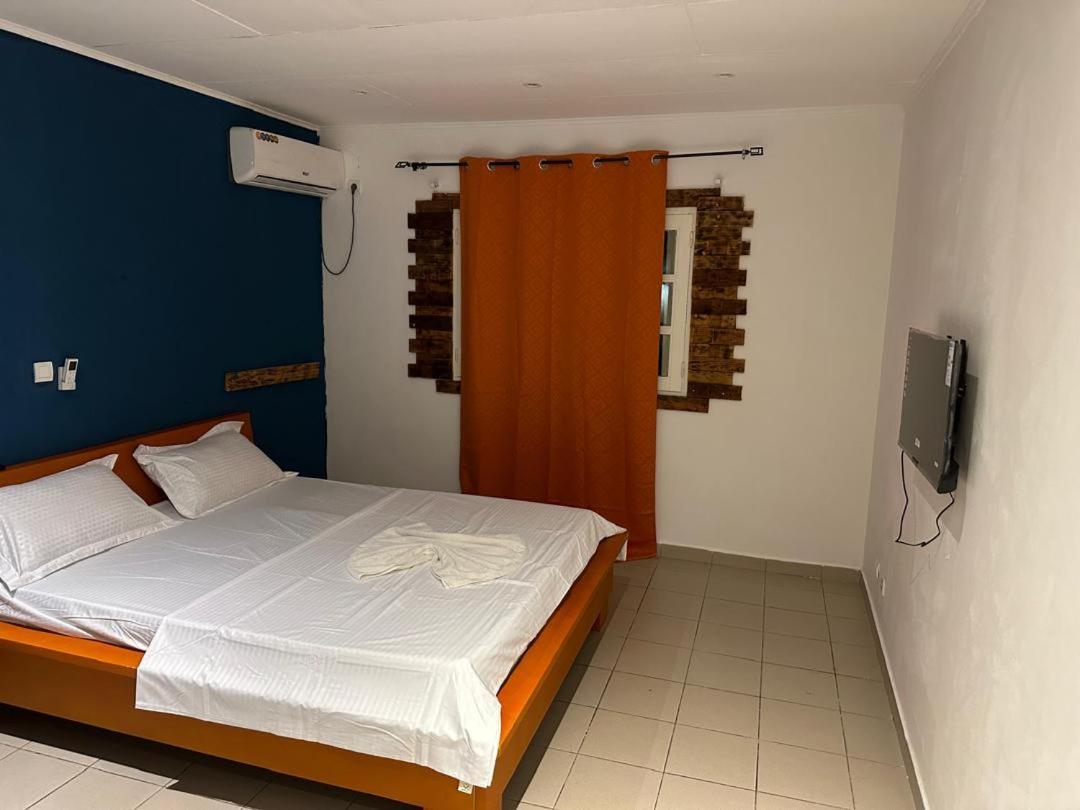 Iris Room Libreville Extérieur photo