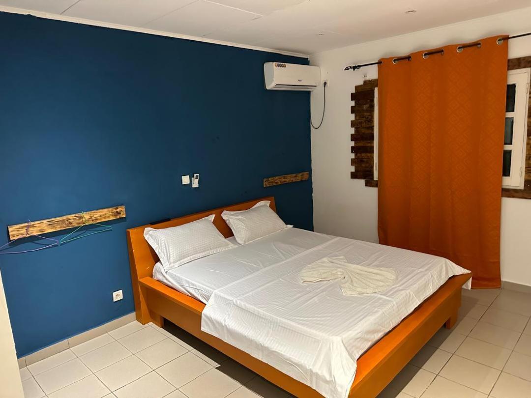 Iris Room Libreville Extérieur photo