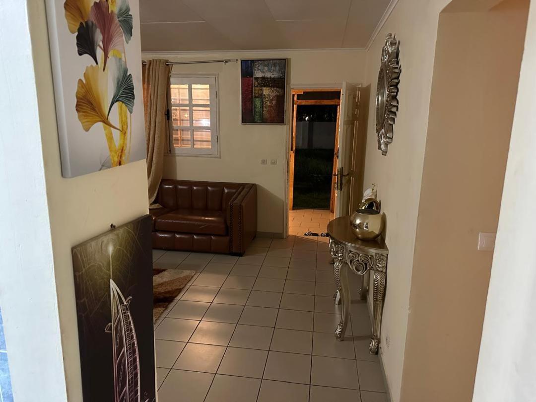 Iris Room Libreville Extérieur photo